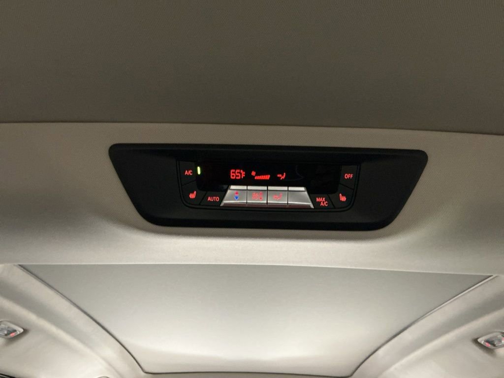 Certified 2025 BMW X7 xDrive40i AWD/4WD image 29