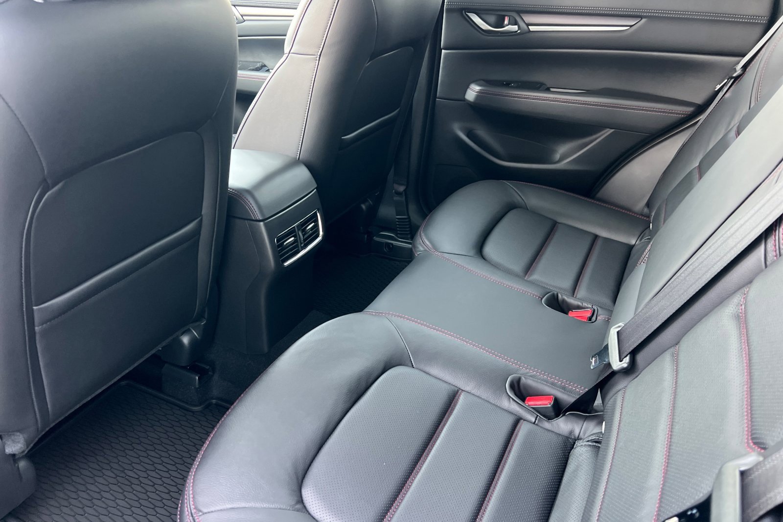 New 2025 MAZDA CX-5 Carbon Edition image 9