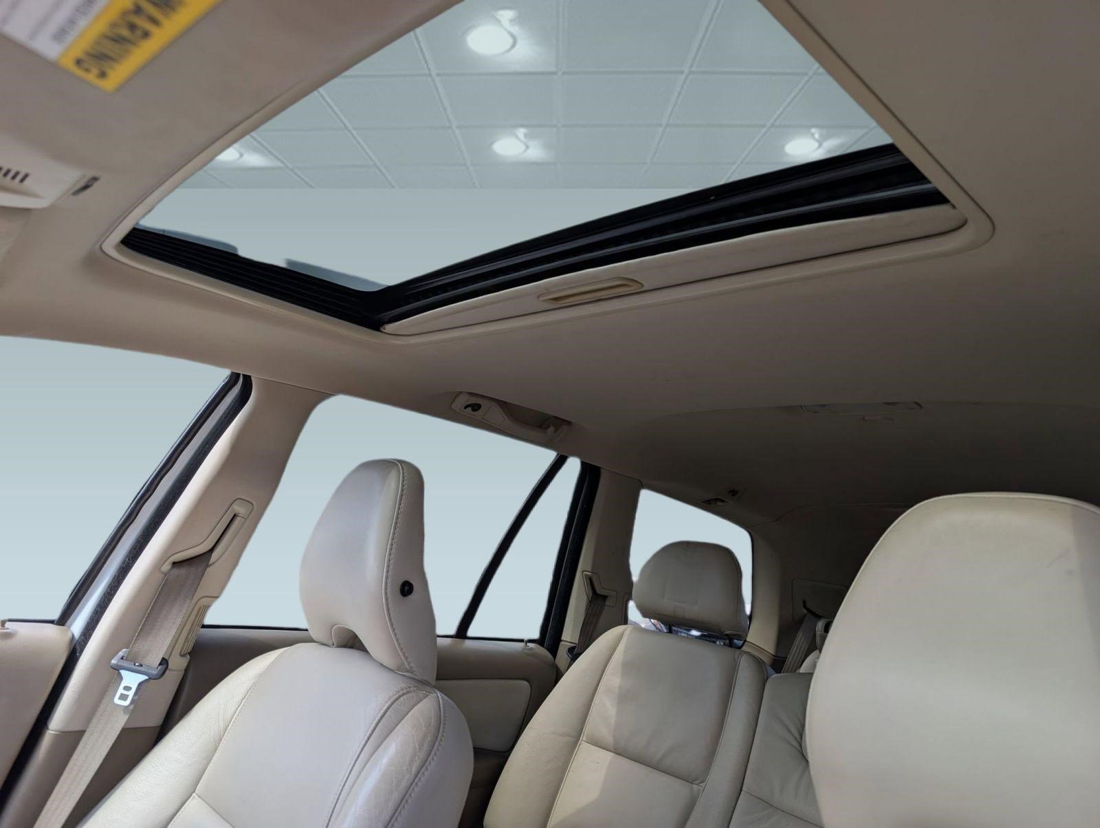 Used 2013 Volvo XC90 3.2 image 15