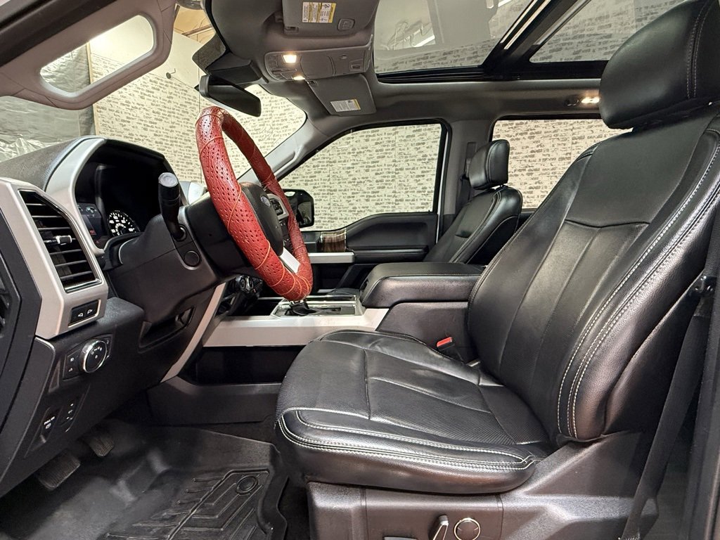 Used 2018 Ford F150 Lariat w/ Equipment Group 502A Luxury image 21