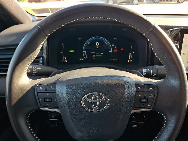 Certified 2026 Toyota Camry Hybrid w/ Multimedia Upgrade Package FWD image 19