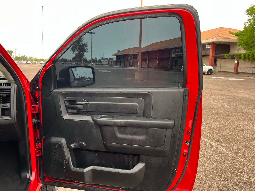 Used 2019 RAM 1500 Express w/ Express Value Package RWD image 17