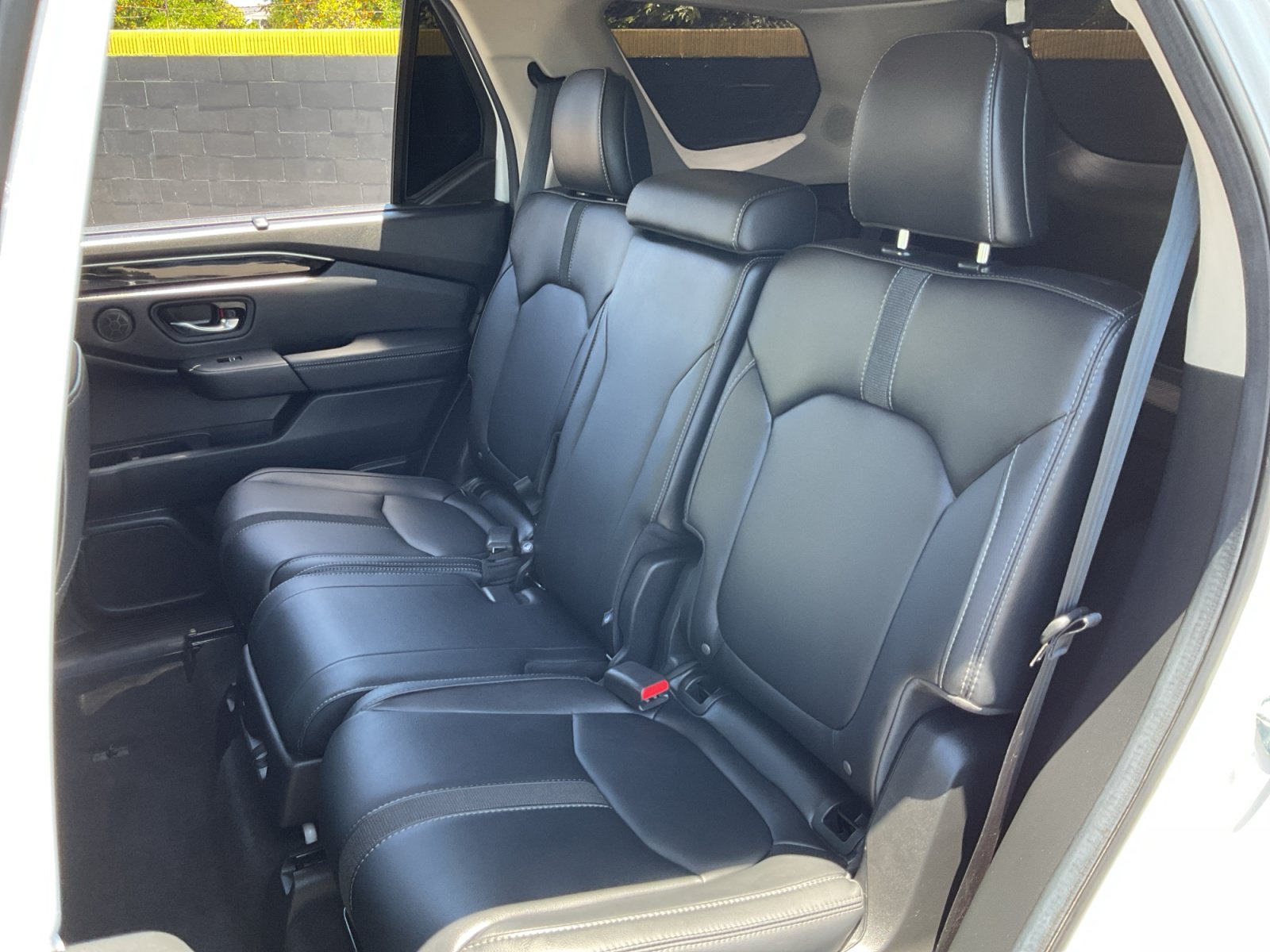 Used 2025 Honda Pilot Touring image 19