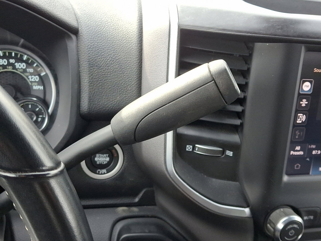 Used 2024 RAM 2500 Big Horn image 27