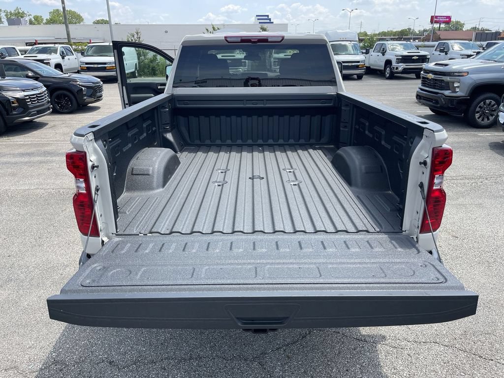 New 2026 Chevrolet Silverado 2500 Custom w/ Custom Value Package AWD/4WD image 22
