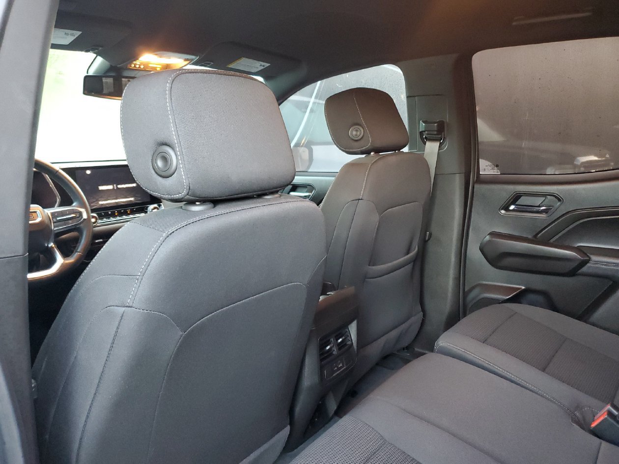 Used 2025 GMC Canyon Elevation w/ Convenience Package RWD image 9