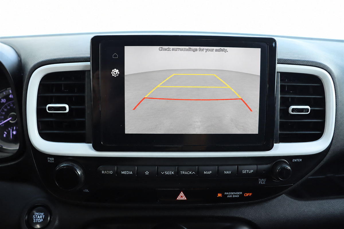Used 2022 Hyundai Venue Limited FWD image 36