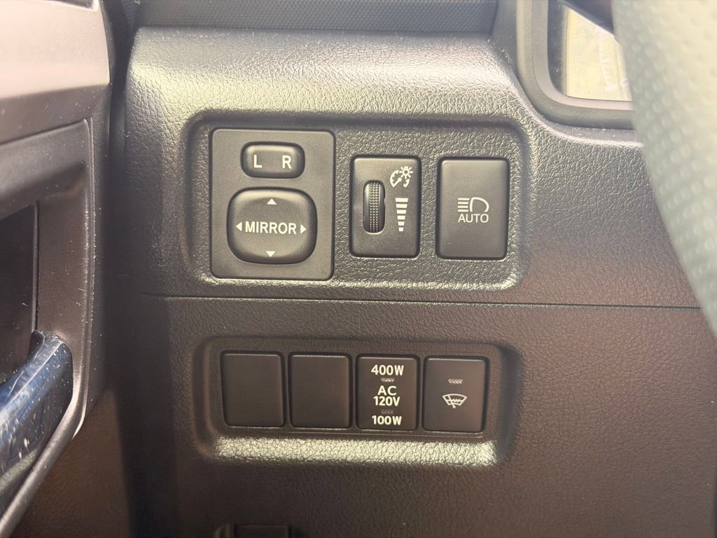 Used 2022 Toyota 4Runner SR5 RWD image 26