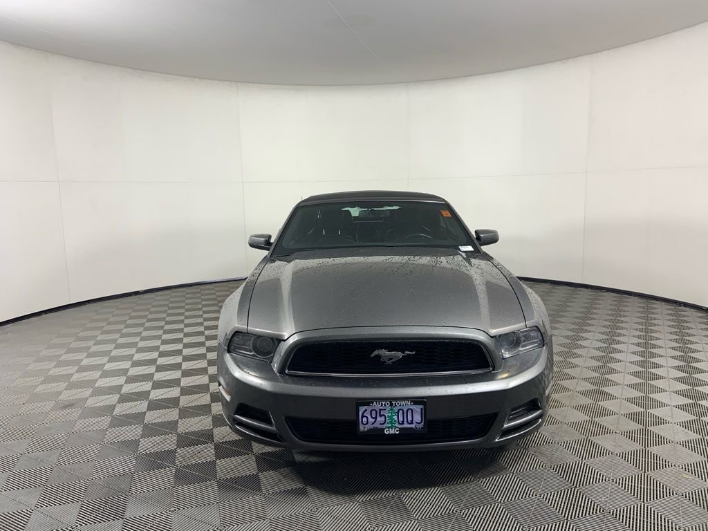 Used 2014 Ford Mustang Premium image 4