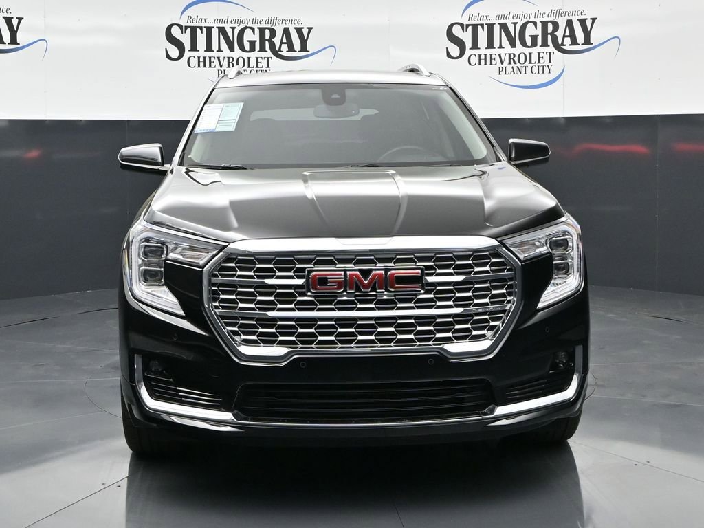 Certified 2024 GMC Terrain Denali image 3