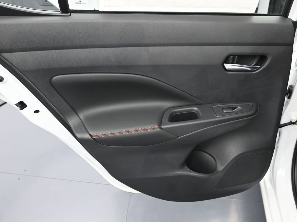 New 2025 Nissan Versa SR w/ Trunk Package FWD image 23