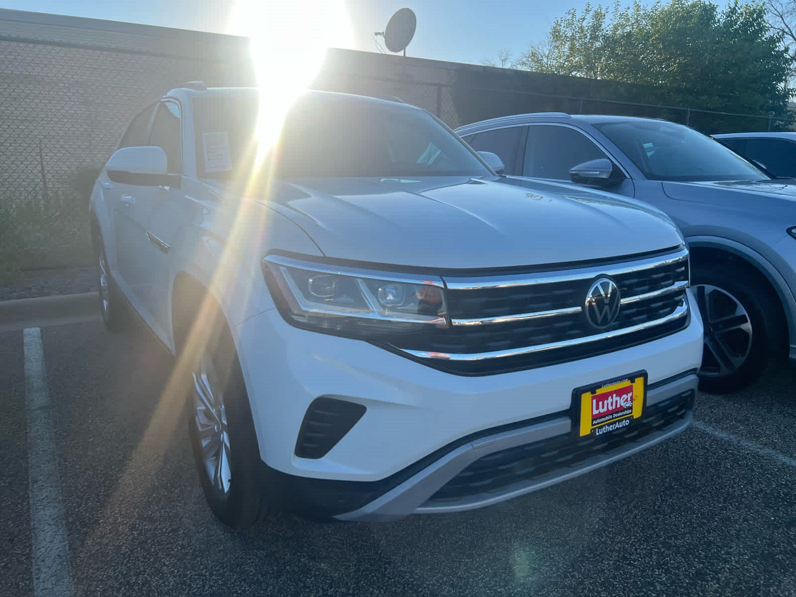 Used 2020 Volkswagen Atlas Cross Sport SEL AWD/4WD video 2