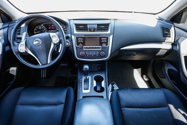 Used 2016 Nissan Altima 2.5 SR FWD image 12