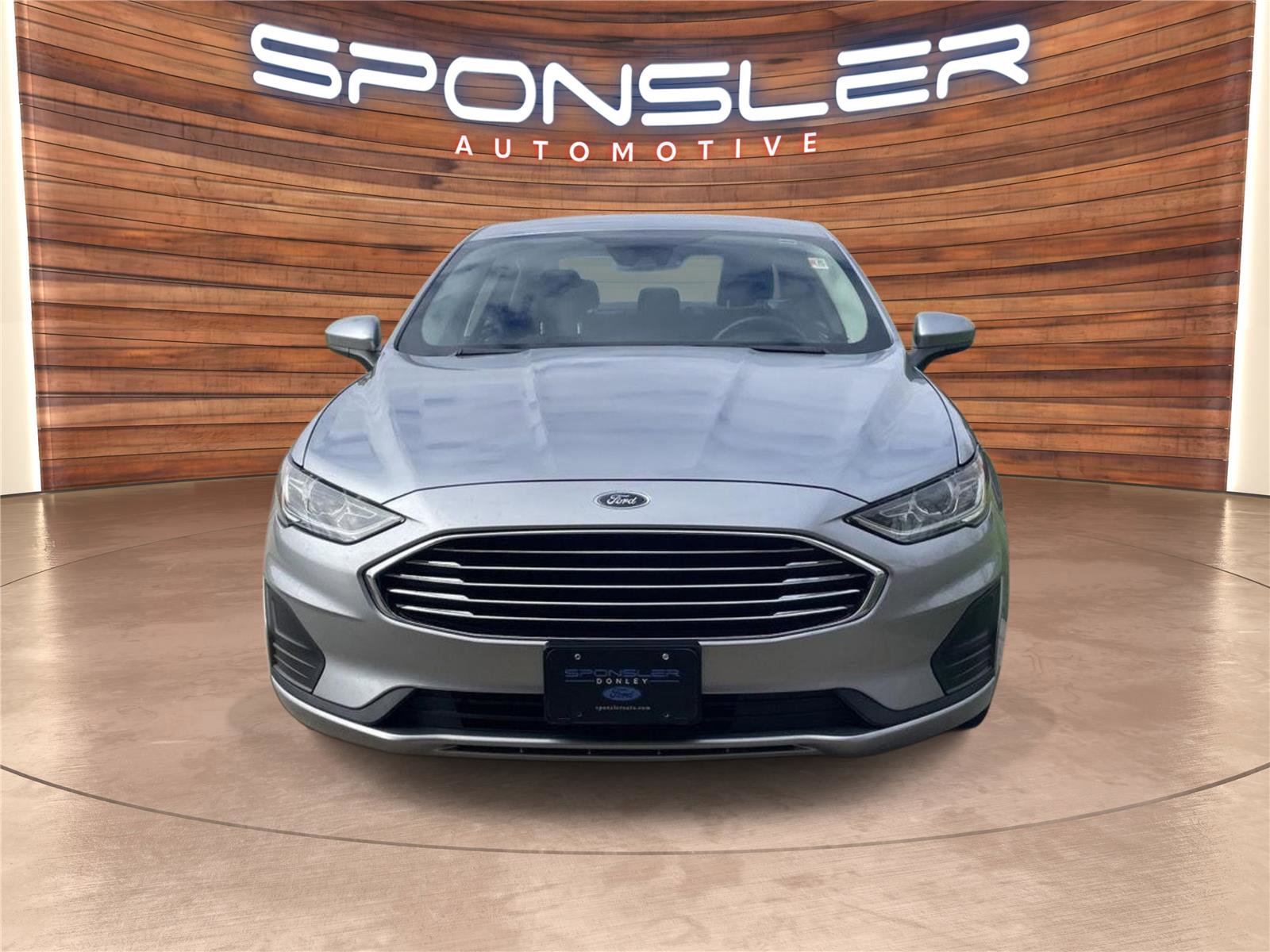 Used 2020 Ford Fusion SE image 10