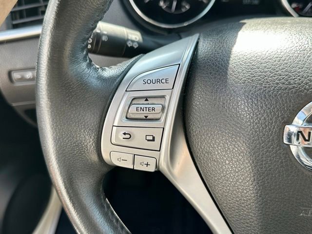Used 2016 Nissan Rogue SL w/ SL Premium Package AWD/4WD image 34