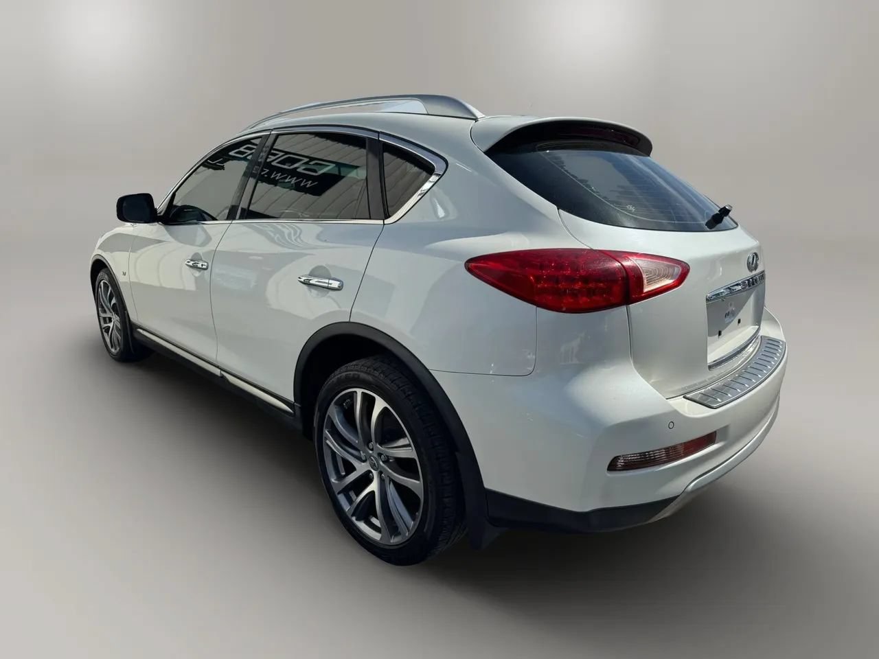 Used 2016 INFINITI QX50 2WD w/ Technology Package image 9