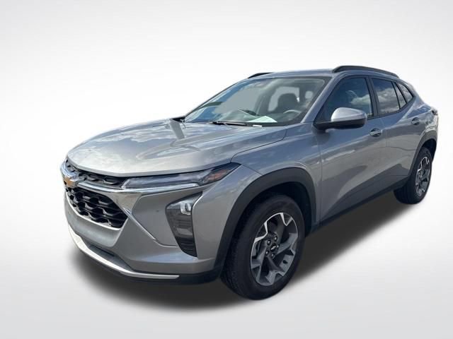 Used 2025 Chevrolet Trax LT 360° Tour