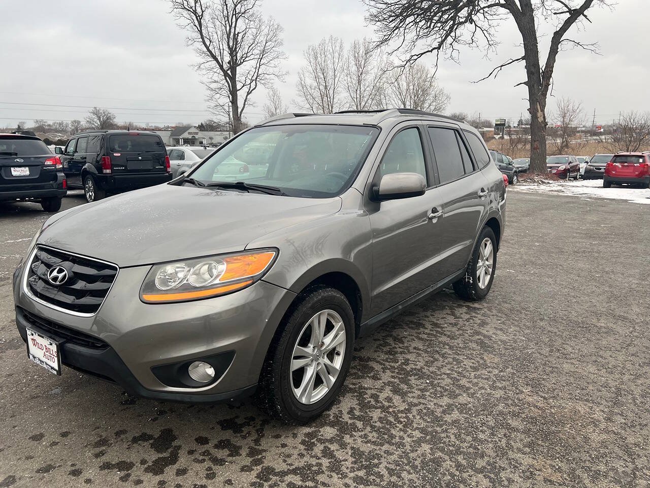 Used 2011 Hyundai Santa Fe Limited FWD image 1