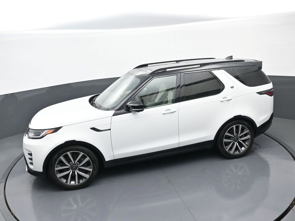 Used 2023 Land Rover Discovery HSE R-Dynamic AWD/4WD image 34