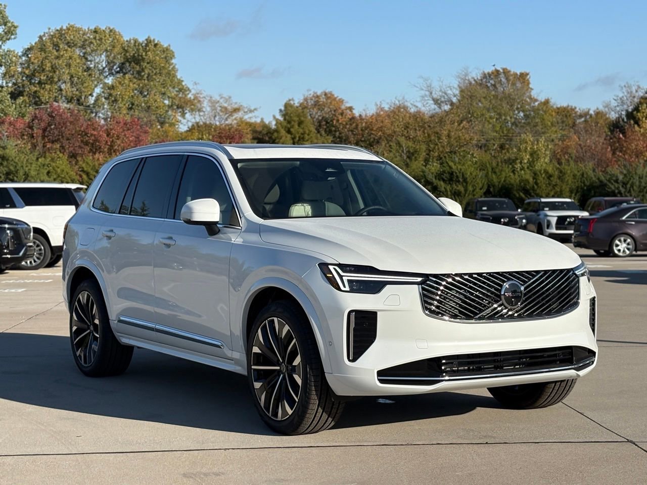 New 2026 Volvo XC90 B6 Ultra w/ Protection Package Premier video 2
