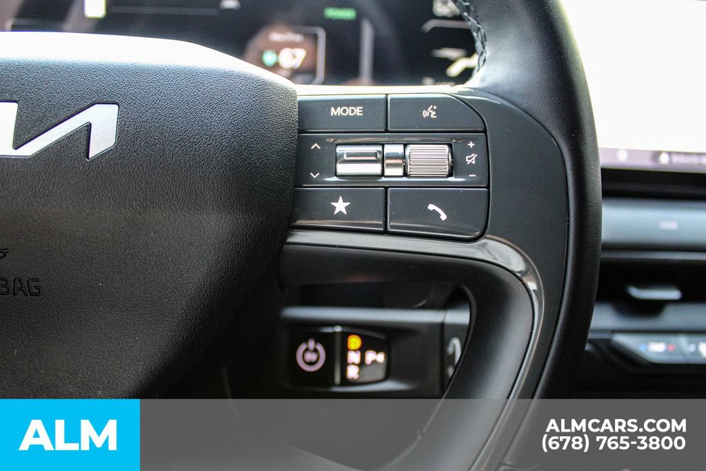 Used 2026 Kia EV9 Light RWD image 30