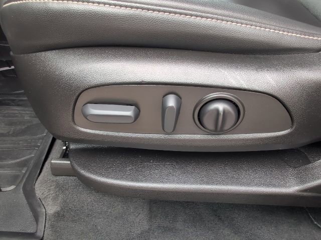 Certified 2023 Chevrolet Traverse LT w/ LPO, Floor Liner Package image 15