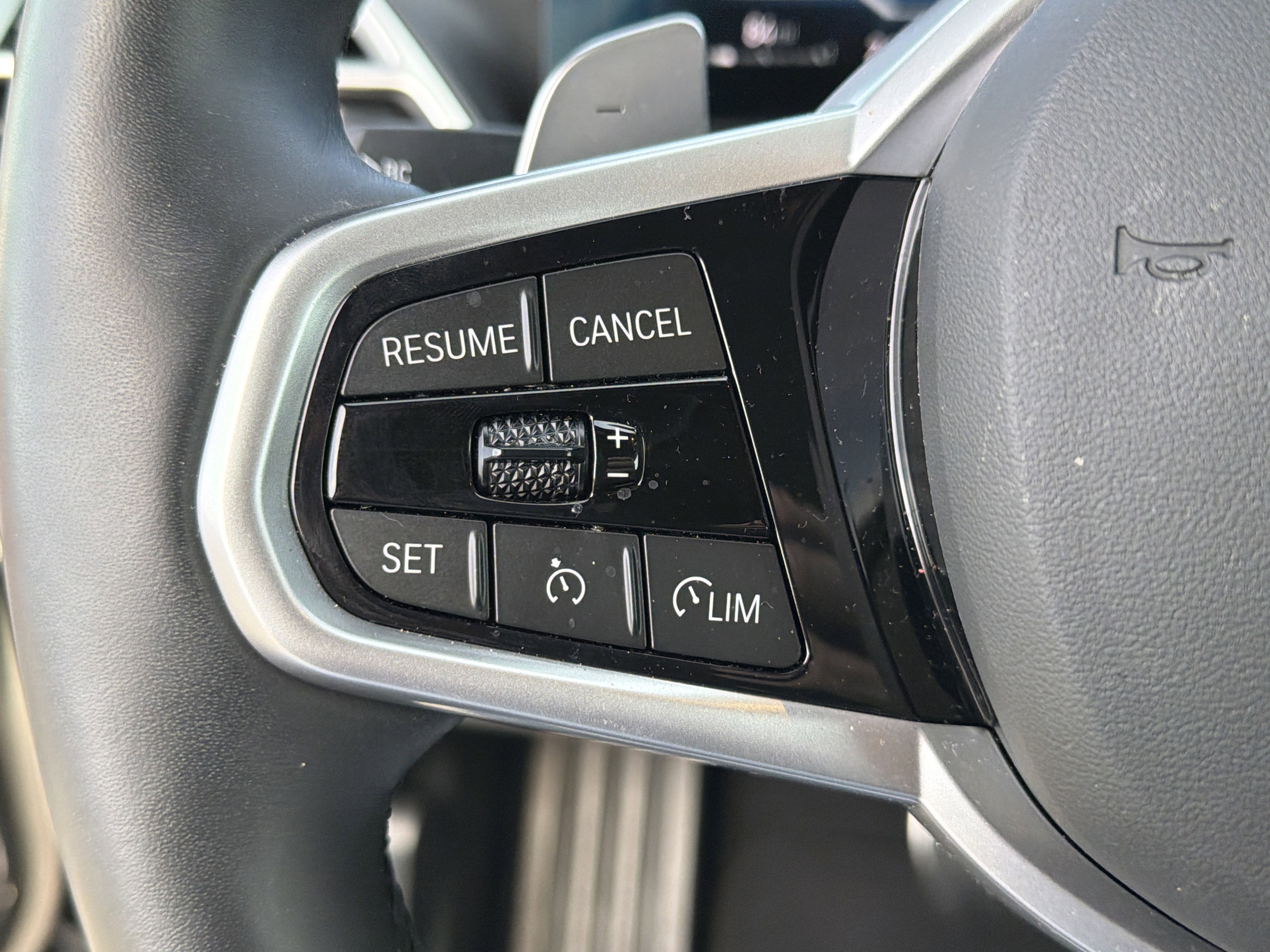 Used 2025 BMW 430i Coupe w/ M Sport Package image 11