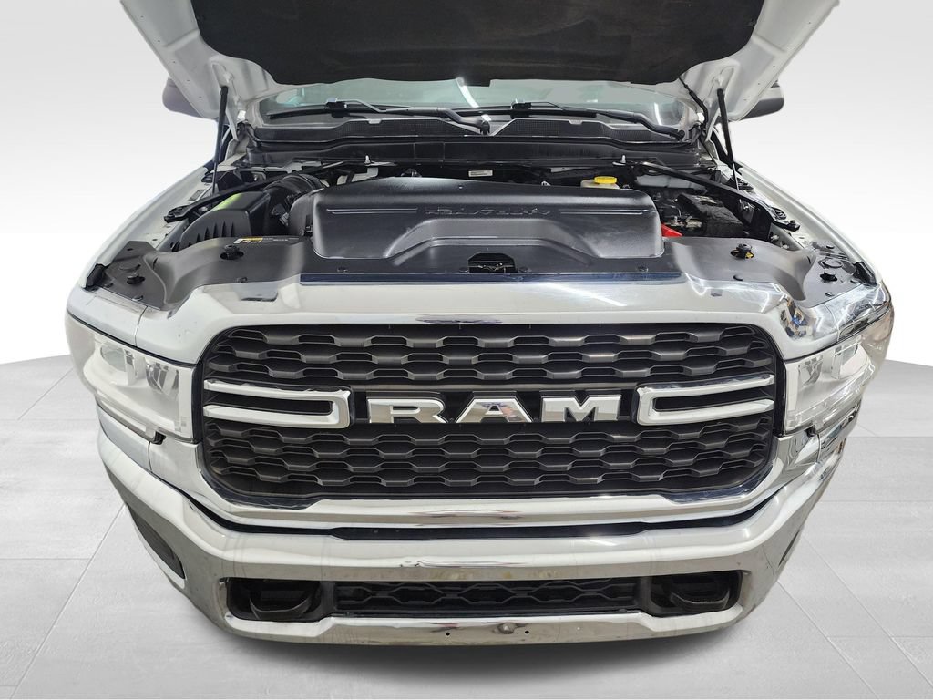 Used 2022 RAM 2500 Big Horn AWD/4WD image 32