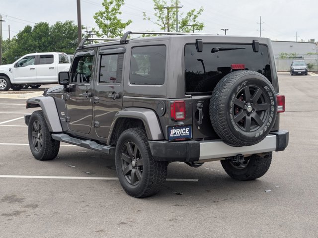 Used 2014 Jeep Wrangler Unlimited Sahara w/ Max Tow Package AWD/4WD image 7