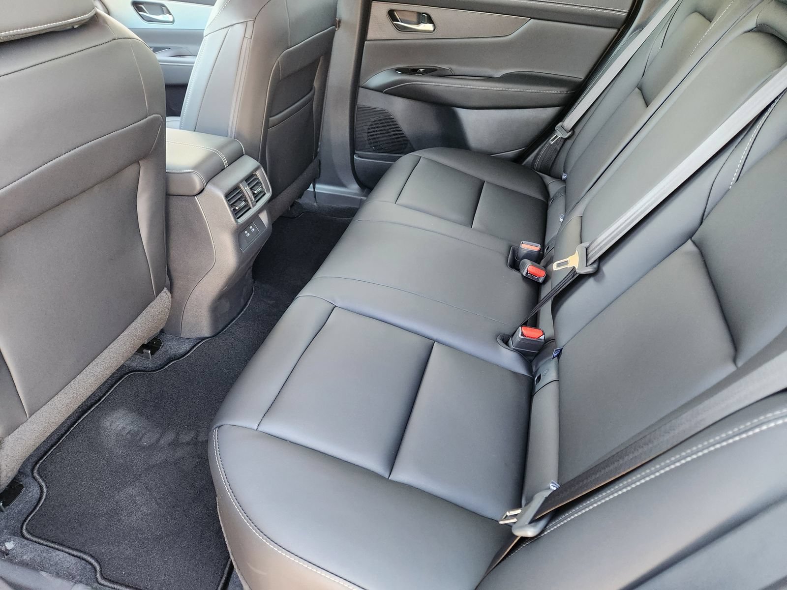 Certified 2025 Nissan Murano SL AWD/4WD image 24