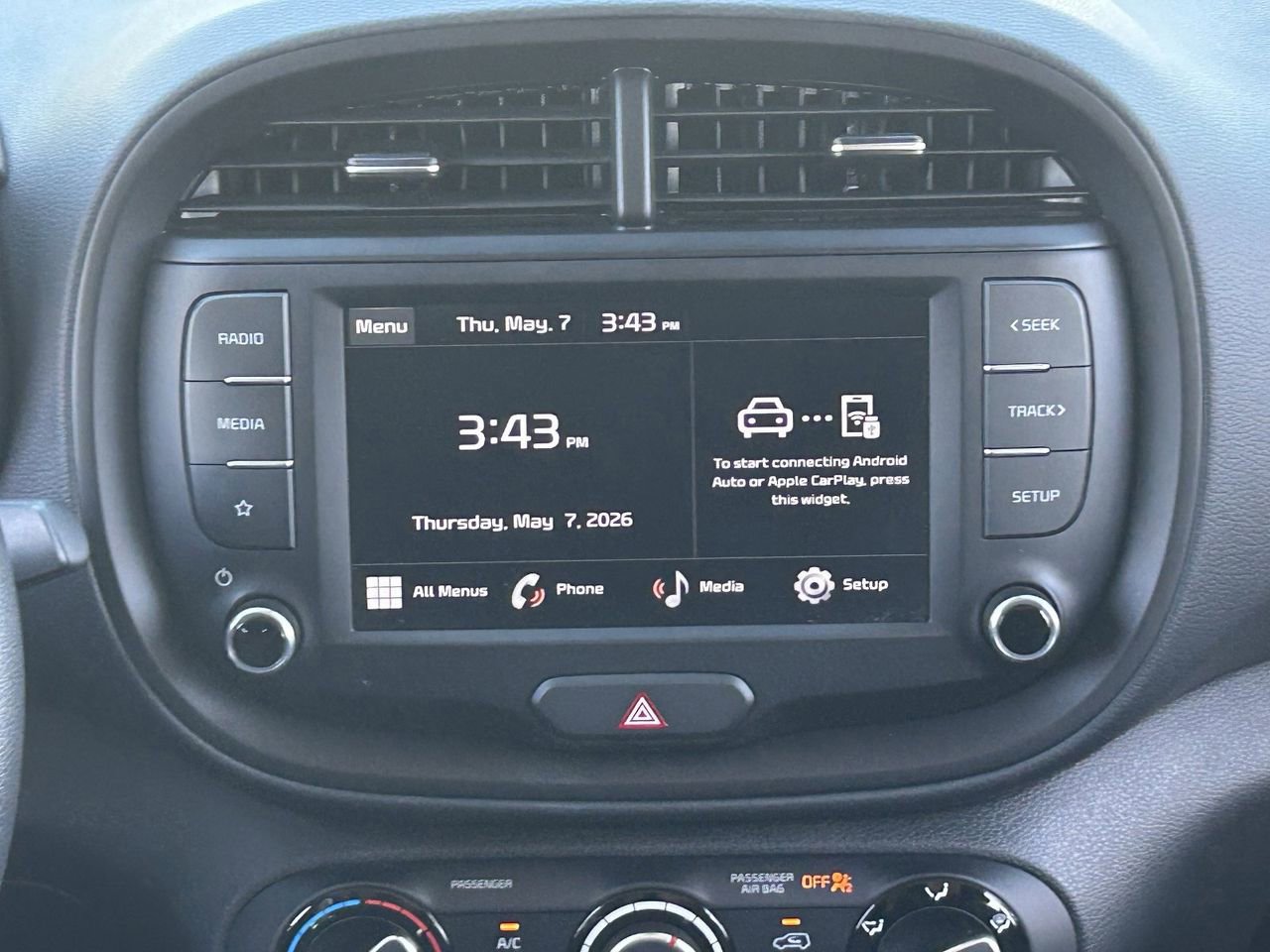 Used 2025 Kia Soul S FWD image 19