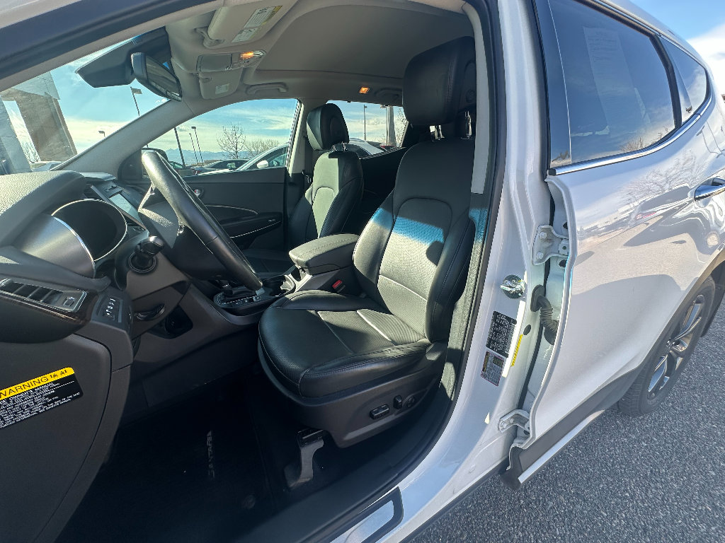 Used 2017 Hyundai Santa Fe Sport w/ 2.0T Ultimate Tech Package 05 image 30