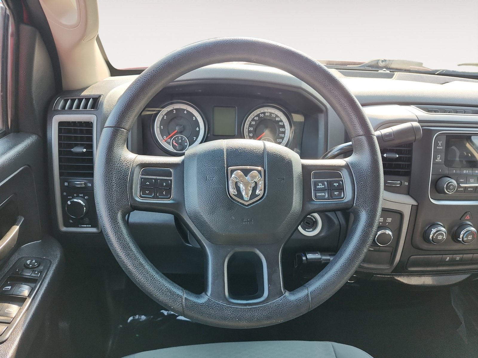 Used 2015 RAM 1500 Tradesman w/ Popular Equipment Group AWD/4WD image 12