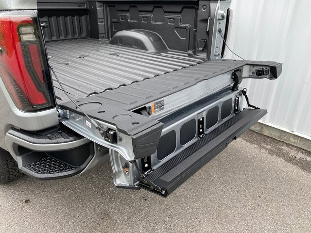 New 2026 GMC Sierra 3500 AT4 w/ Technology Package image 6