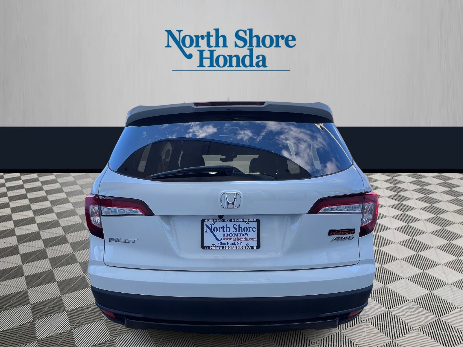 Certified 2022 Honda Pilot TrailSport image 5