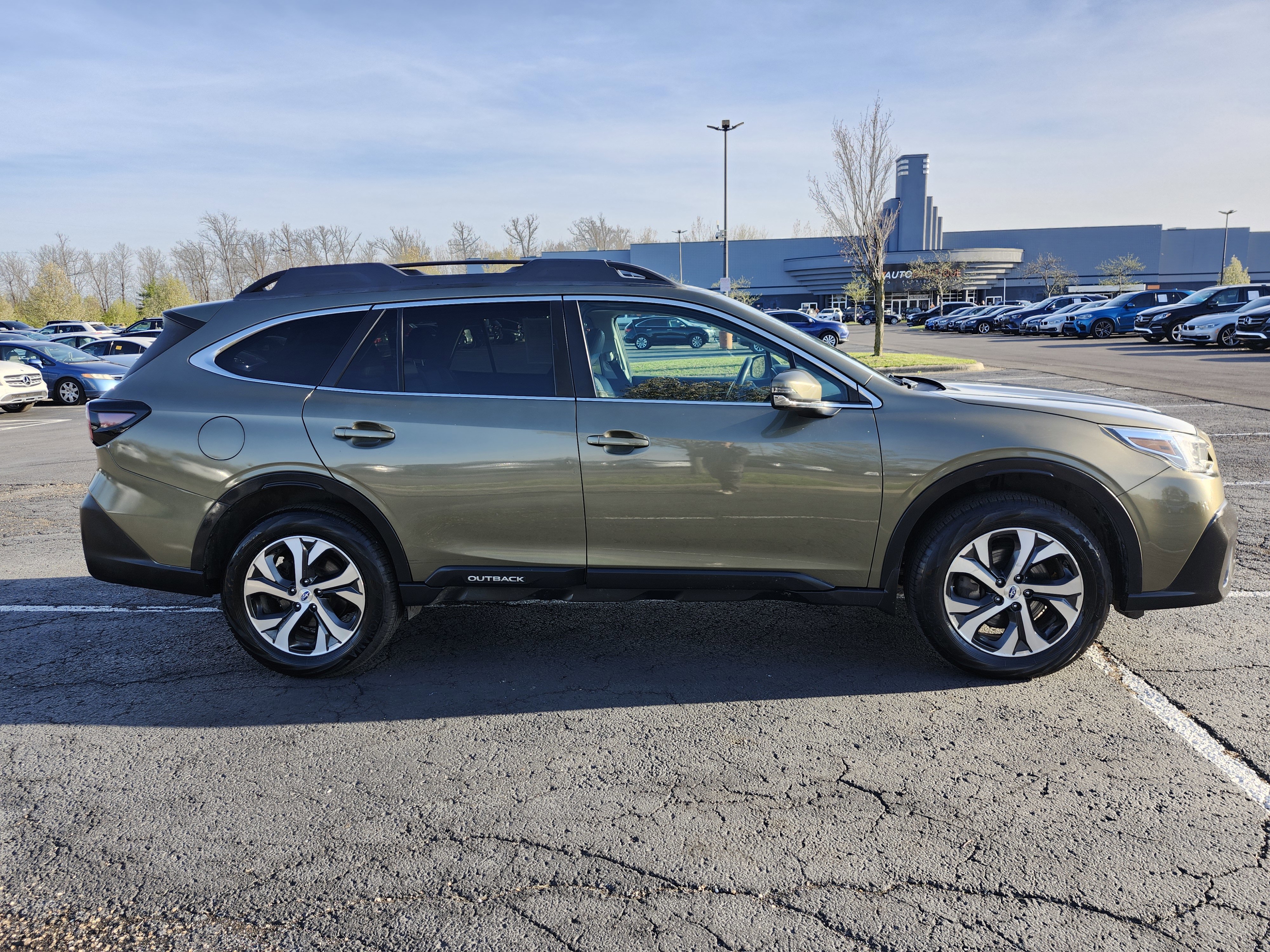 Used 2020 Subaru Outback Limited w/ Popular Package #2 image 20