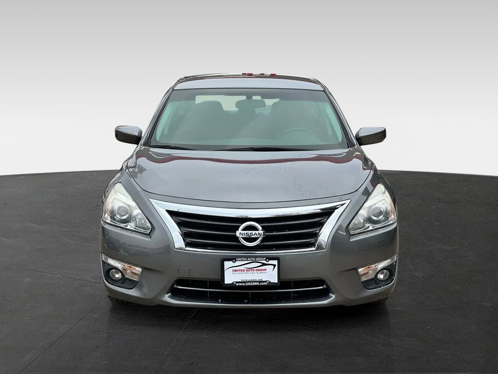 Used 2015 Nissan Altima 2.5 SV FWD image 2