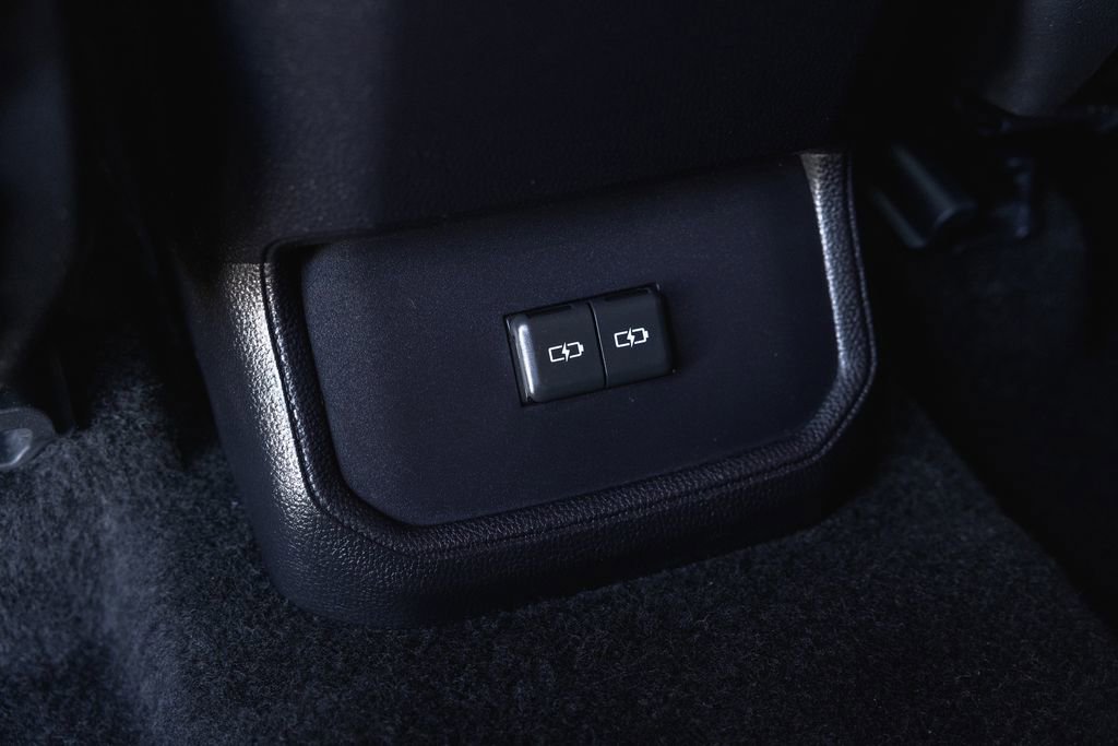 Certified 2024 Toyota Highlander XSE image 30