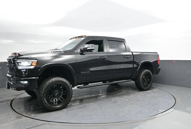 Used 2022 RAM 1500 Laramie w/ Sport Appearance Package AWD/4WD image 8