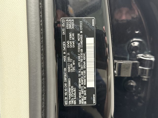 Used 2023 Volvo XC90 B6 Plus w/ Protection Package Premier image 11