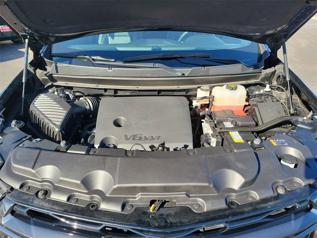 Used 2023 Chevrolet Traverse Premier w/ Redline Edition image 31