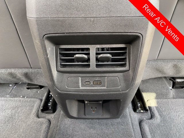 Used 2025 Chevrolet Colorado Z71 AWD/4WD image 44