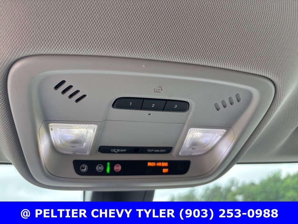 Used 2019 Chevrolet Traverse Premier w/ LPO, Blackout Package image 18