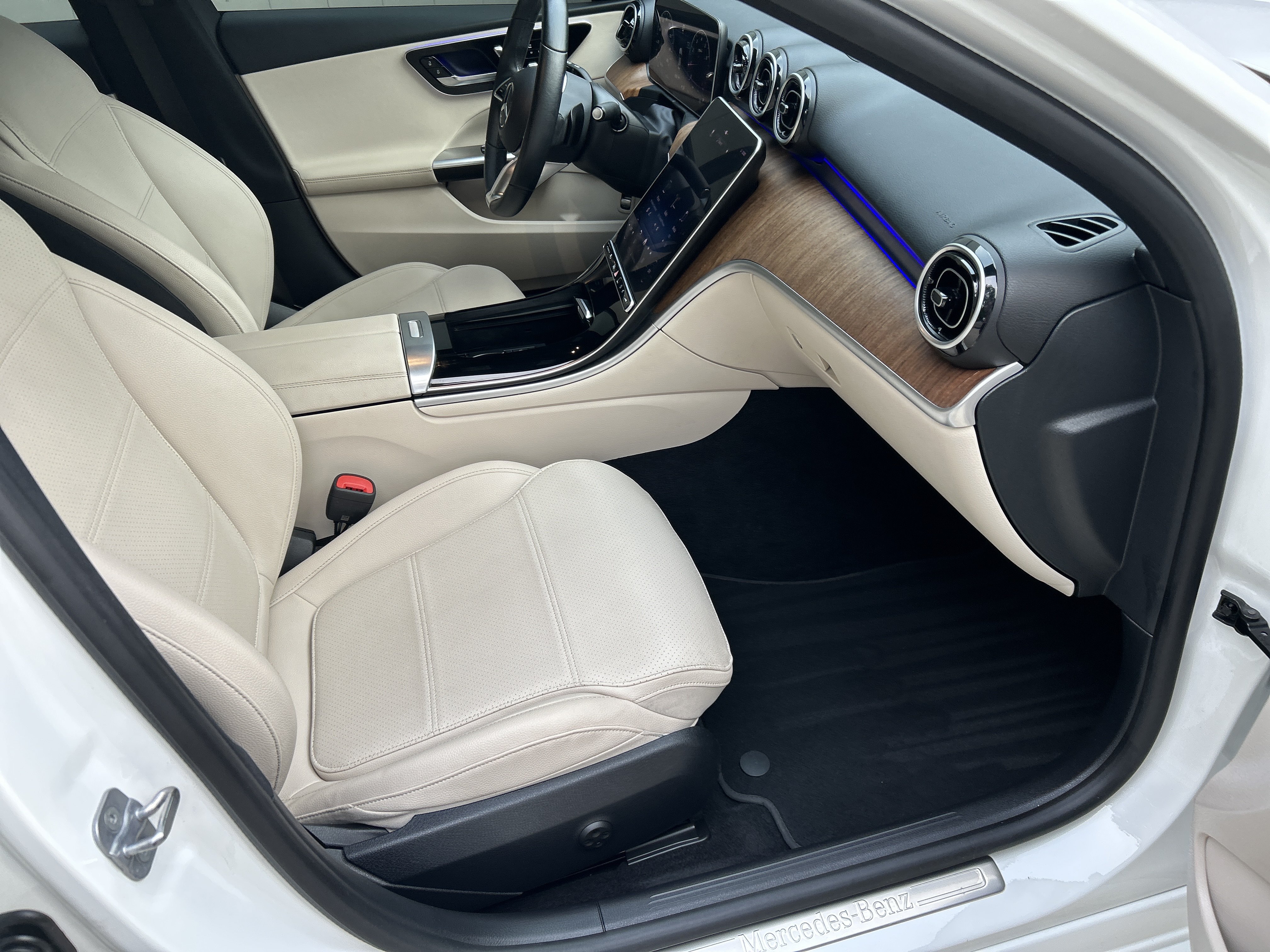 Certified 2024 Mercedes-Benz C 300 Sedan image 48