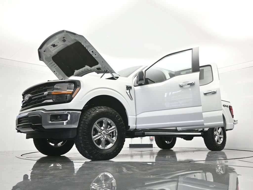 Used 2025 Ford F150 XLT w/ Equipment Group 301A Standard AWD/4WD image 48