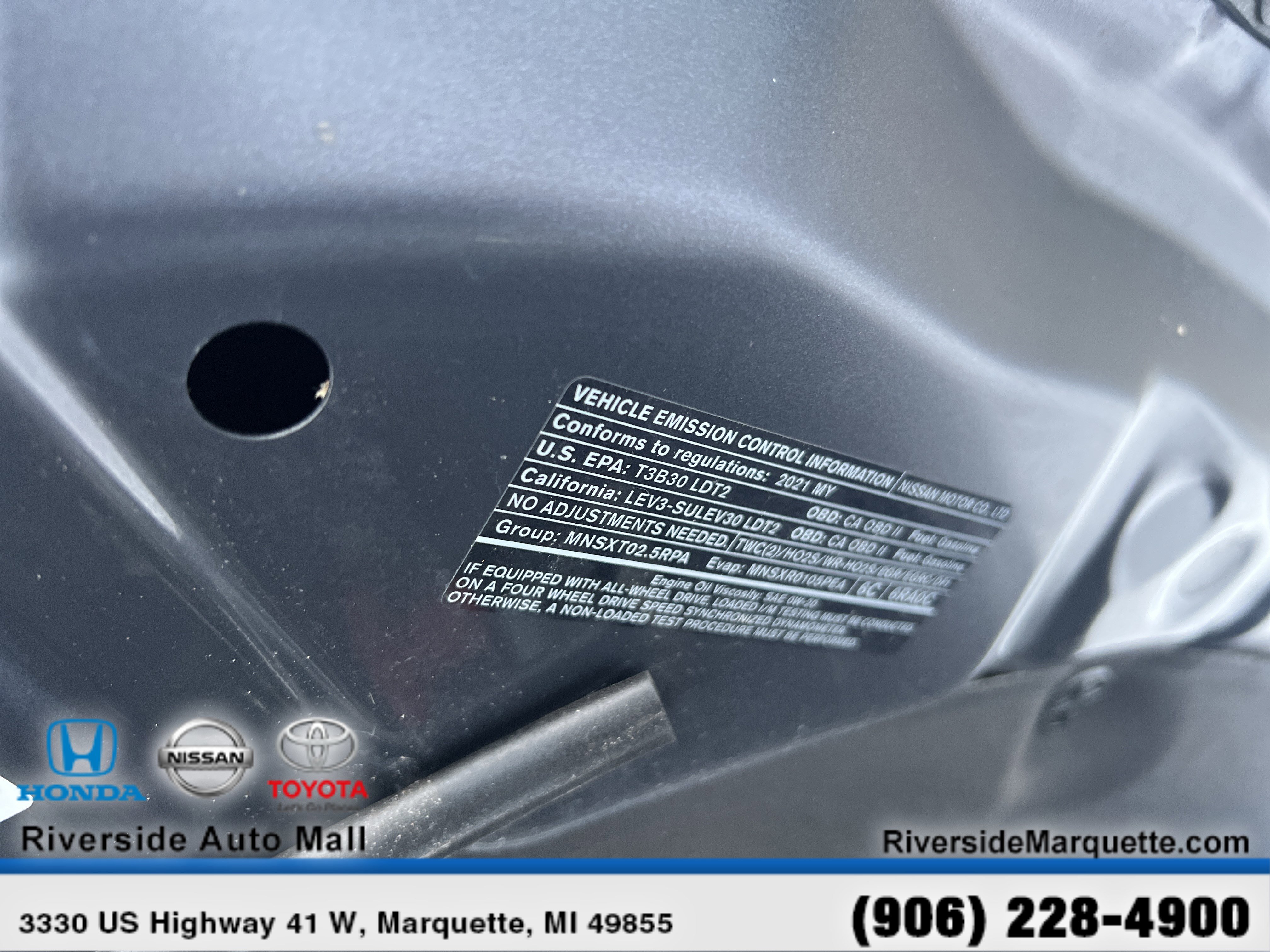 Used 2021 Nissan Rogue SV image 14