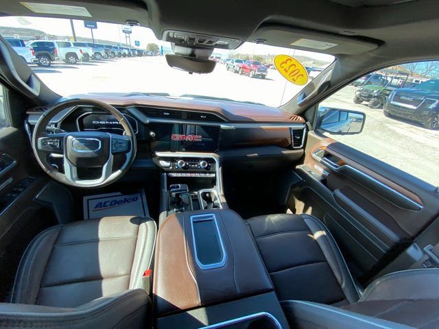 Used 2022 GMC Sierra 1500 Denali w/ Denali Reserve Package image 15