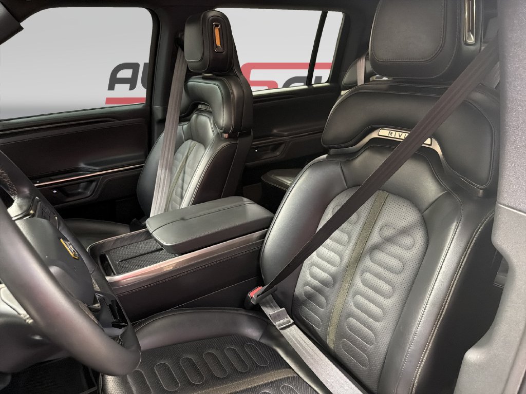 Used 2025 Rivian R1S Adventure Dual AWD/4WD image 11