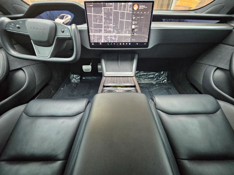 Used 2022 Tesla Model S AWD image 37