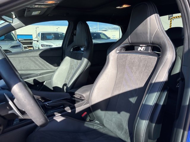 Used 2023 Hyundai Elantra N image 16